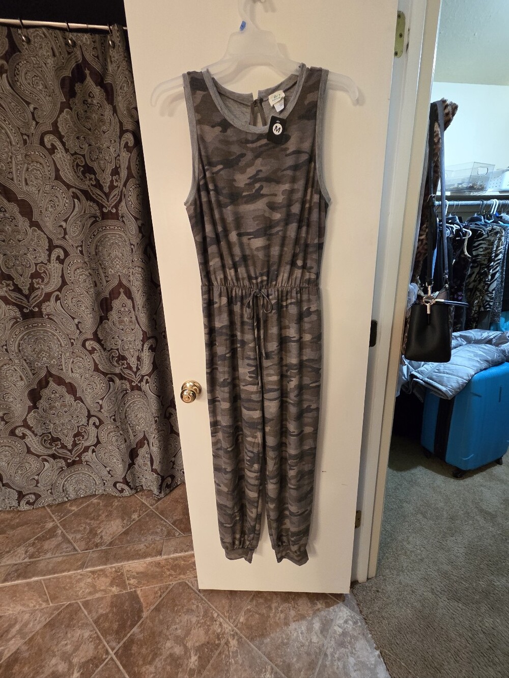 Mud Pie sz M Green/Gray Camouflage Midi Drawstring Jumpsuit